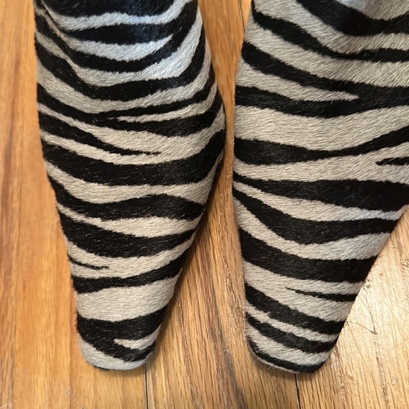 Lord and Taylor Flex Jack faux zebra hair-like ankle boots - Picture 7 of 11